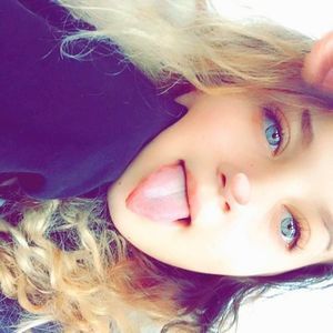 Meet your Posher, Maryrose